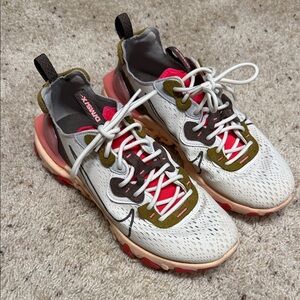 Nike White and Pink Sneakers with Olive Accents